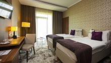 Online offer with halfboard Outlet Hotel Polgár